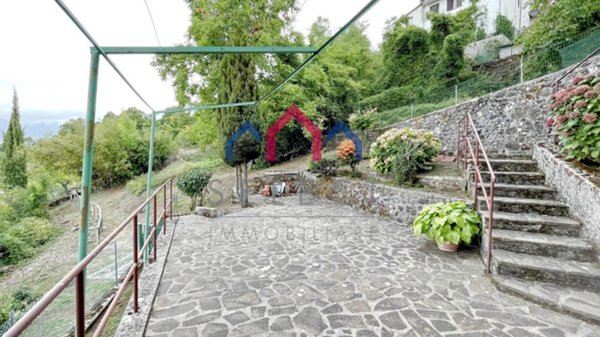 appartamento in vendita a Bagni di Lucca in zona Crasciana