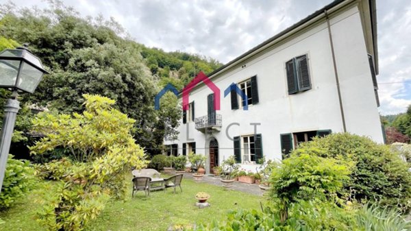 casa indipendente in vendita a Bagni di Lucca in zona Fornoli