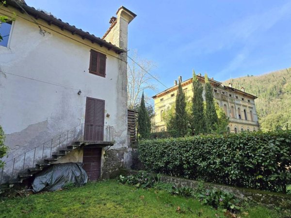 casa indipendente in vendita a Bagni di Lucca in zona Ponte a Serraglio