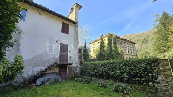 casa indipendente in vendita a Bagni di Lucca in zona Ponte a Serraglio