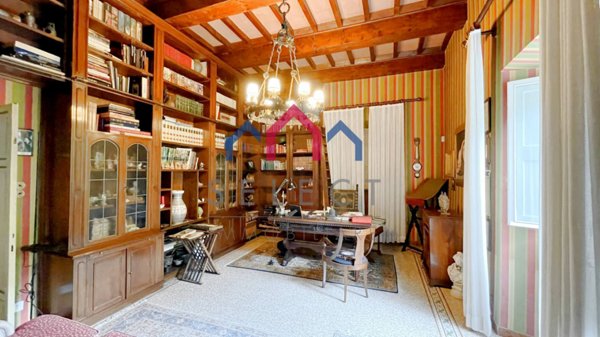 casa indipendente in vendita a Bagni di Lucca in zona La Villa