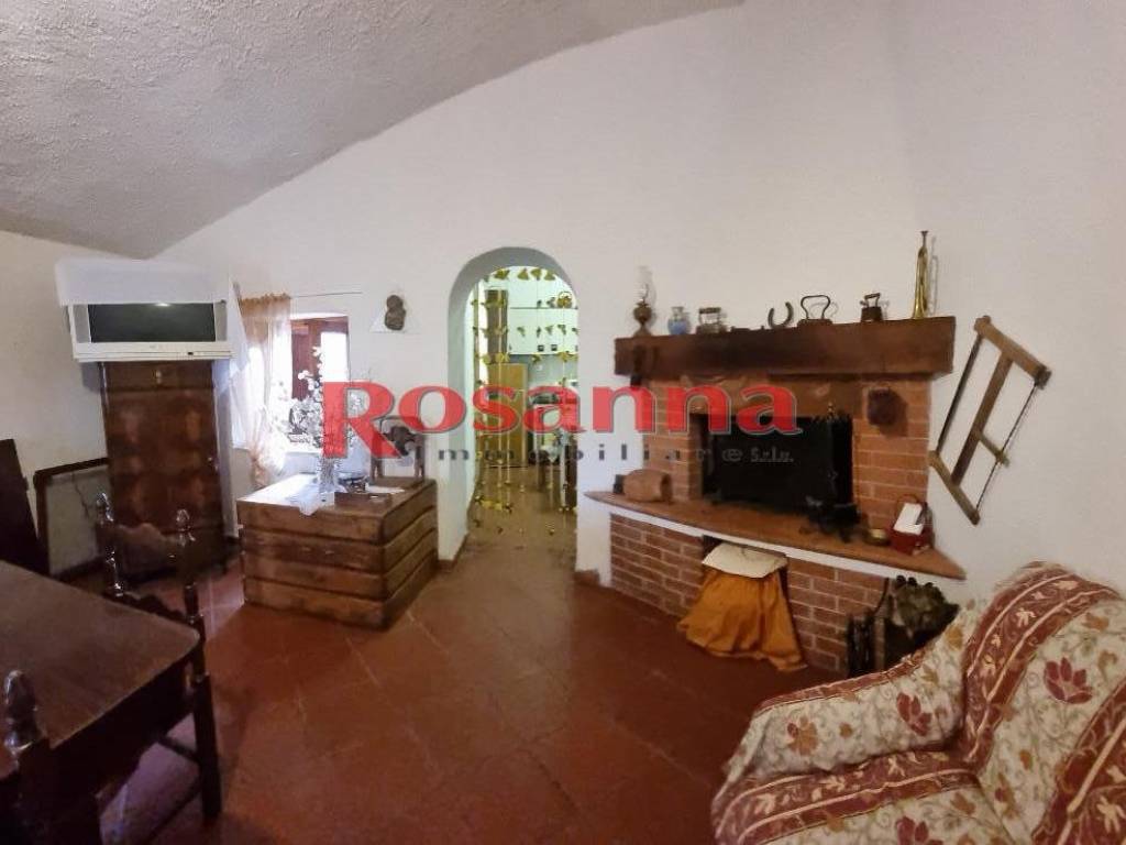 appartamento in vendita a Bagni di Lucca in zona Crasciana