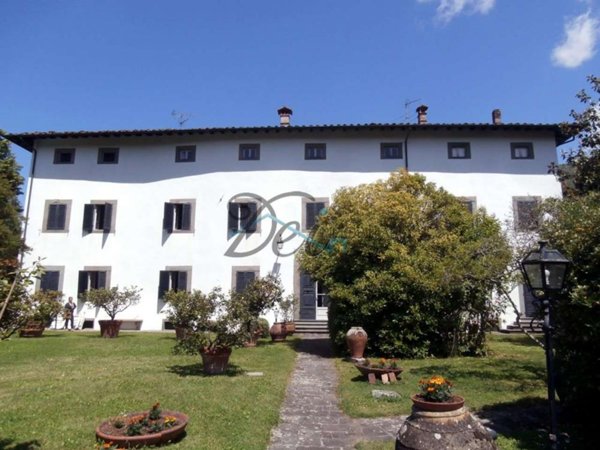 casa indipendente in vendita a Bagni di Lucca in zona La Villa