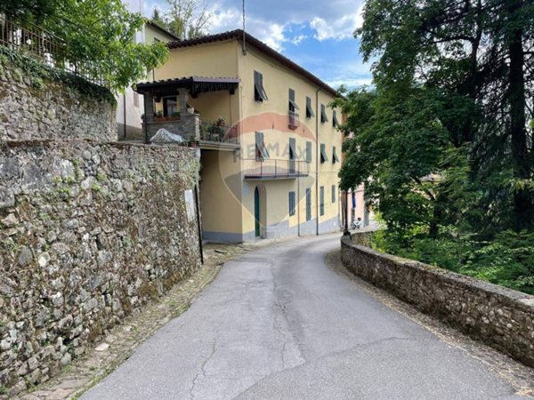 appartamento in vendita a Bagni di Lucca