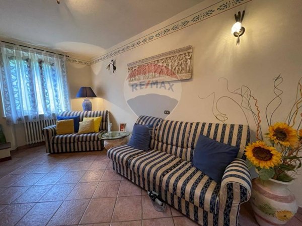 casa indipendente in vendita a Bagni di Lucca in zona Fornoli