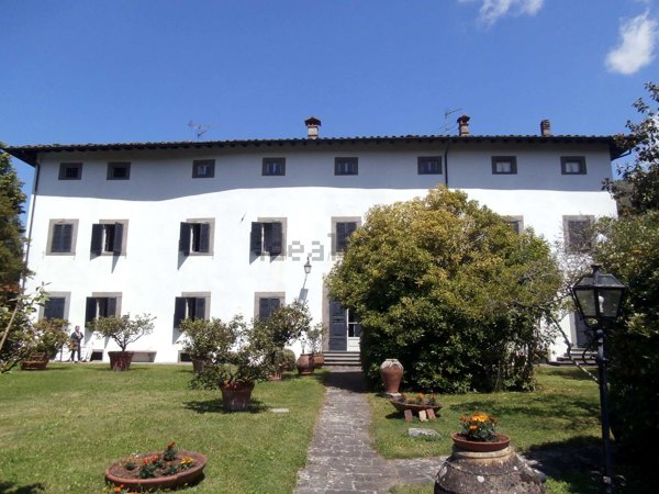 casa indipendente in vendita a Bagni di Lucca in zona La Villa