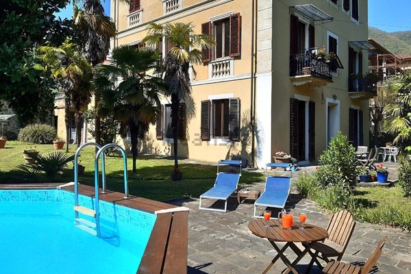 casa indipendente in vendita a Bagni di Lucca in zona La Villa