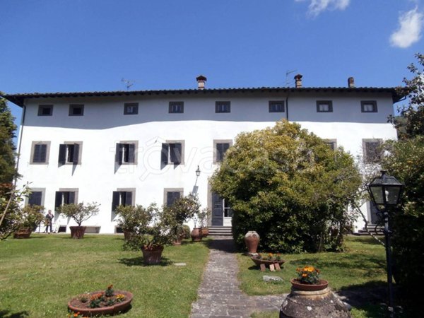 casa indipendente in vendita a Bagni di Lucca in zona La Villa
