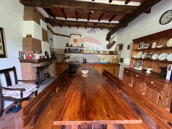 casa indipendente in vendita a Bagni di Lucca in zona Vico Pancellorum