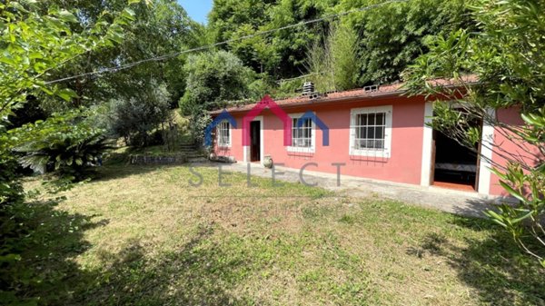 appartamento in vendita a Bagni di Lucca in zona Bagni Caldi