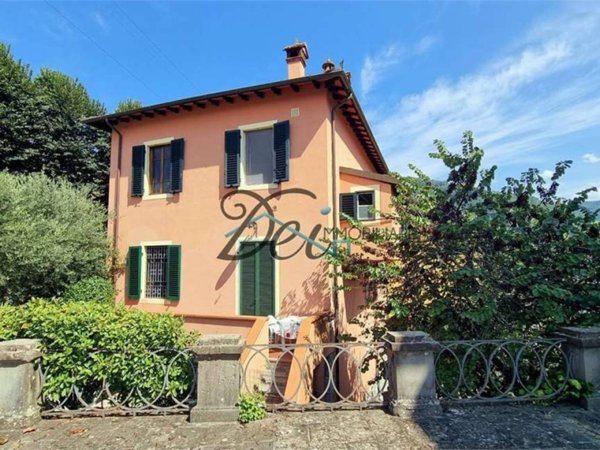 casa indipendente in vendita a Bagni di Lucca in zona Fornoli