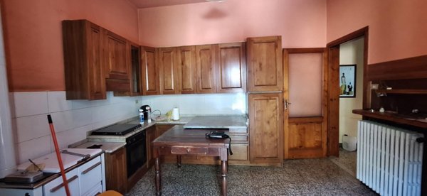casa indipendente in vendita a Bagni di Lucca