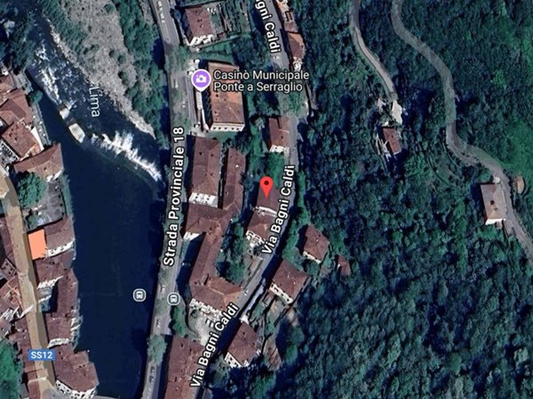 negozio in vendita a Bagni di Lucca
