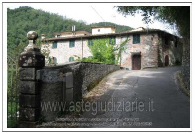 negozio in vendita a Bagni di Lucca in zona Bagni Caldi