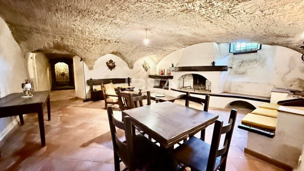 casa indipendente in vendita a Bagni di Lucca