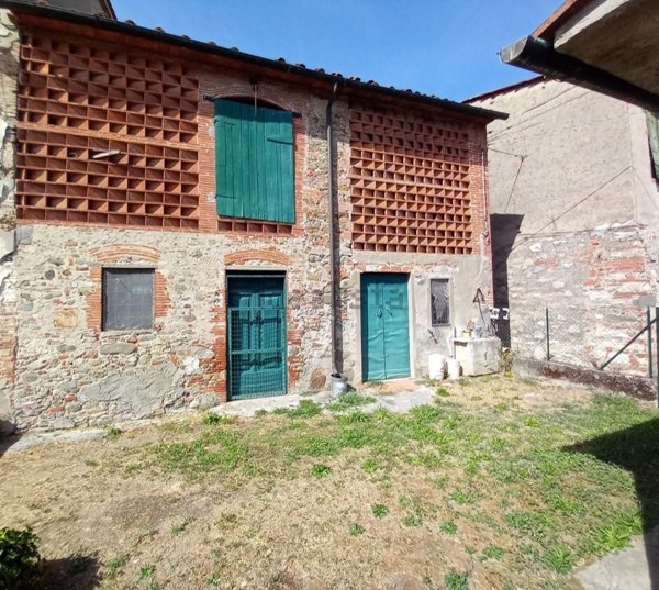 appartamento in vendita a Bagni di Lucca