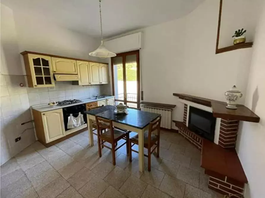 casa indipendente in vendita a Bagni di Lucca in zona Fornoli