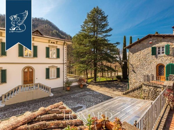 casa indipendente in vendita a Bagni di Lucca in zona La Villa