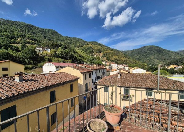 appartamento in vendita a Bagni di Lucca