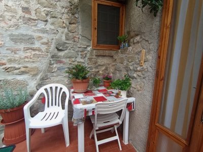 casa indipendente in vendita a Bagni di Lucca in zona Benabbio