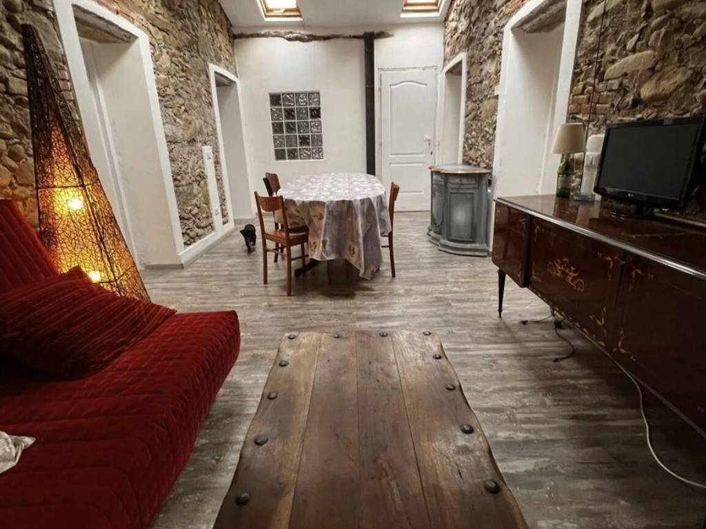 casa indipendente in vendita a Bagni di Lucca