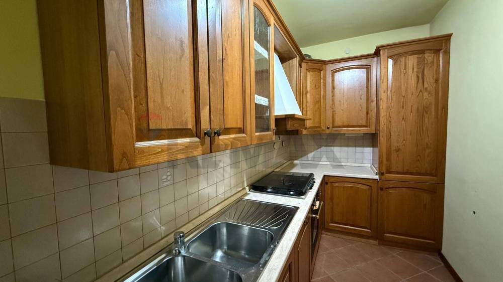 appartamento in vendita a Bagni di Lucca in zona Bagni Caldi