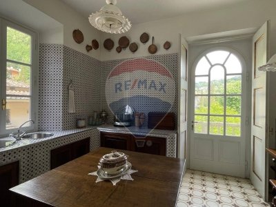 casa indipendente in vendita a Bagni di Lucca in zona Fornoli