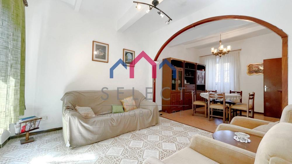 casa indipendente in vendita a Bagni di Lucca in zona Benabbio