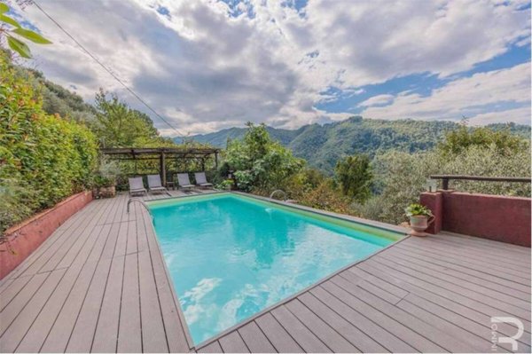 appartamento in vendita a Bagni di Lucca in zona Benabbio