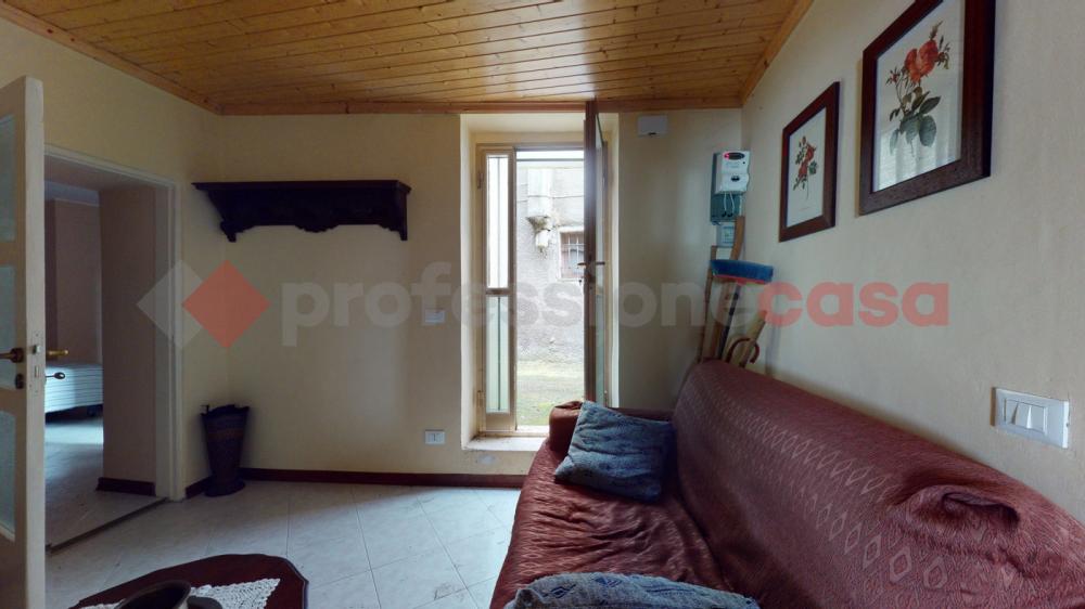 appartamento in vendita a Bagni di Lucca in zona Crasciana