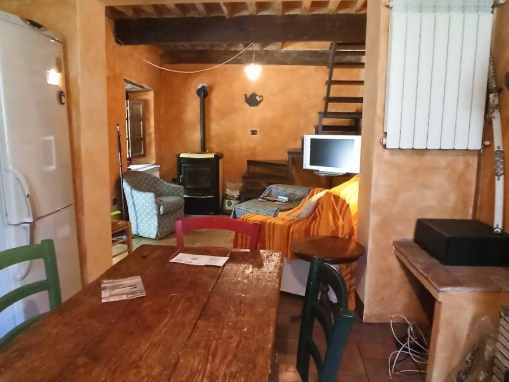 casa indipendente in vendita a Bagni di Lucca