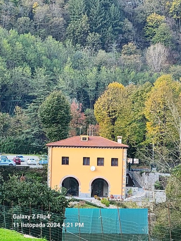 casa indipendente in vendita a Bagni di Lucca in zona Fornoli