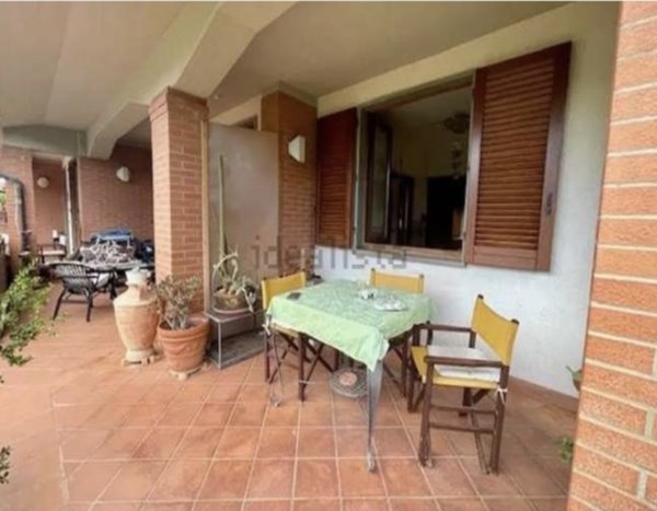 casa indipendente in vendita a Bagni di Lucca in zona La Villa