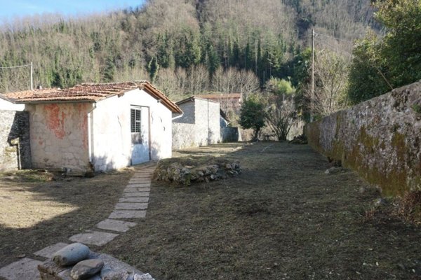 appartamento in vendita a Bagni di Lucca