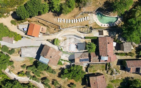 casa indipendente in vendita a Bagni di Lucca