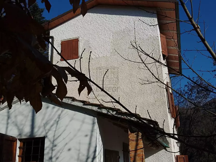 casa indipendente in vendita a Bagni di Lucca