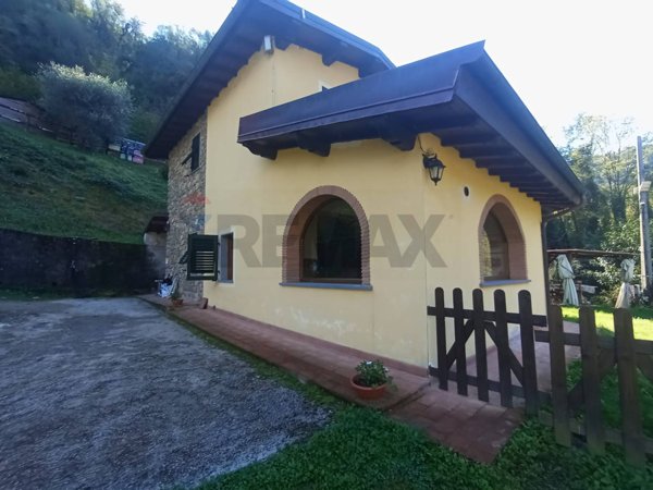 casa indipendente in vendita a Bagni di Lucca in zona Ponte a Serraglio