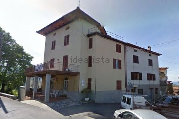 appartamento in vendita a Bagni di Lucca in zona Casabasciana