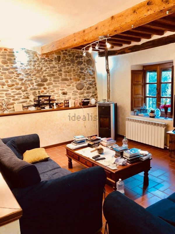 casa indipendente in vendita a Bagni di Lucca