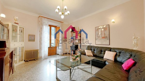 casa indipendente in vendita a Bagni di Lucca