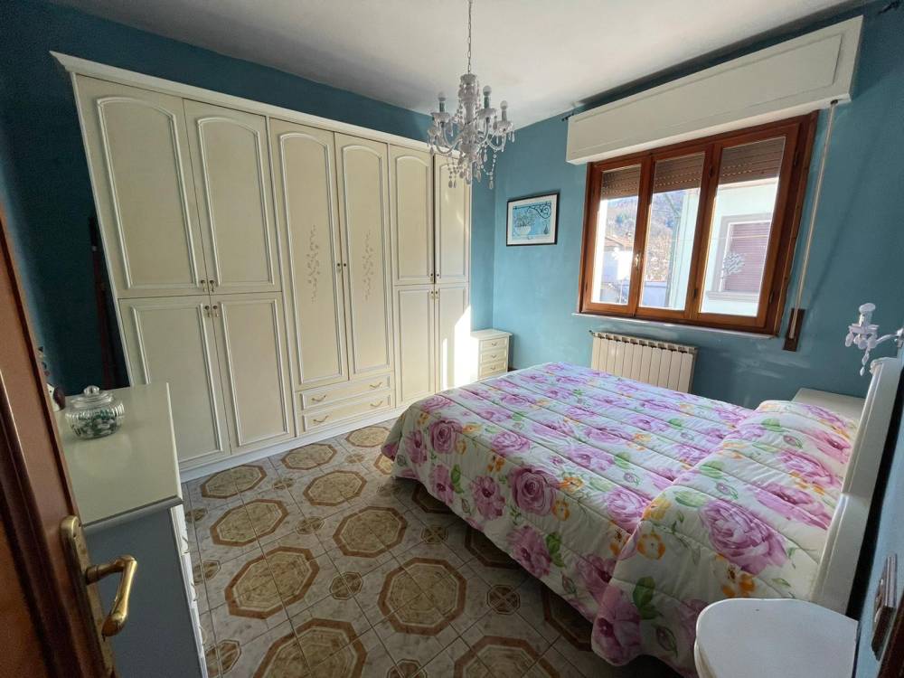 casa indipendente in vendita a Bagni di Lucca