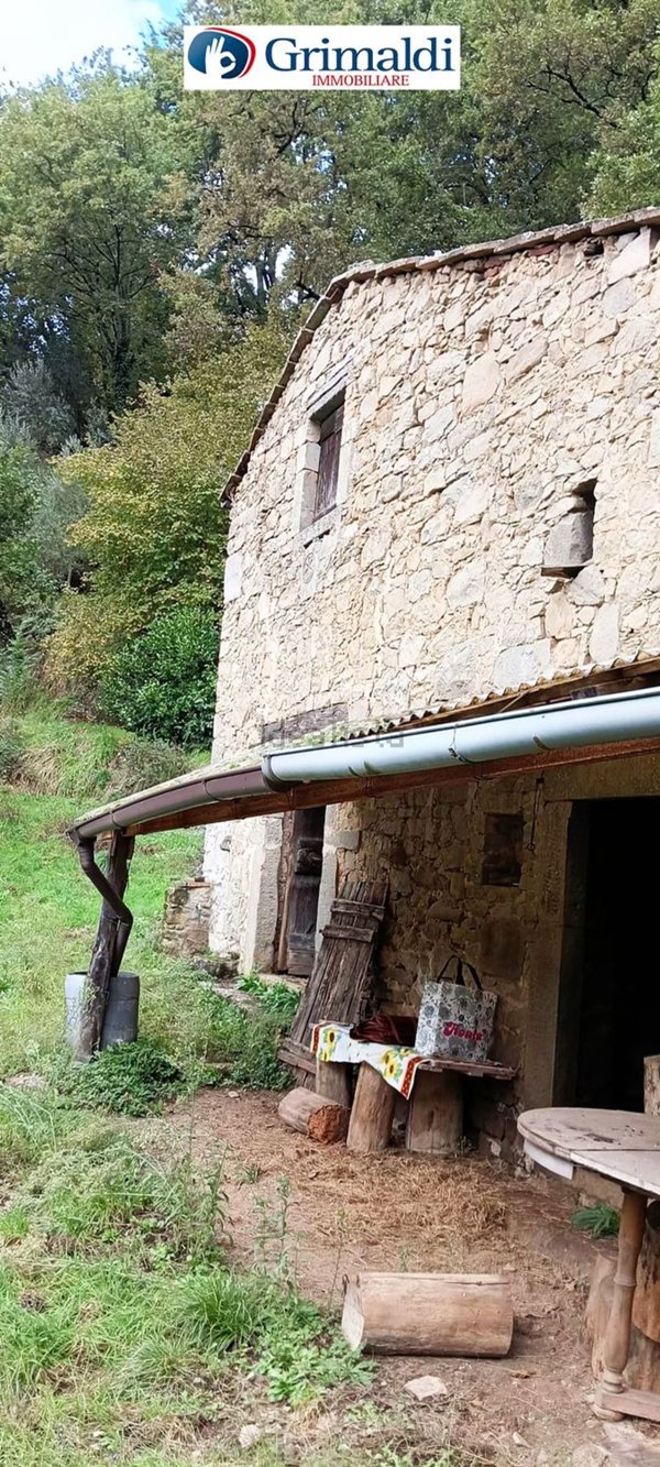 appartamento in vendita a Bagni di Lucca in zona Benabbio