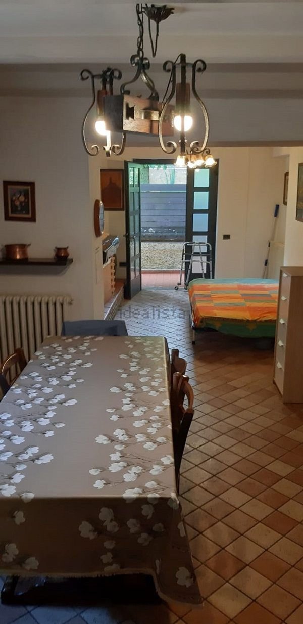 casa indipendente in vendita a Bagni di Lucca