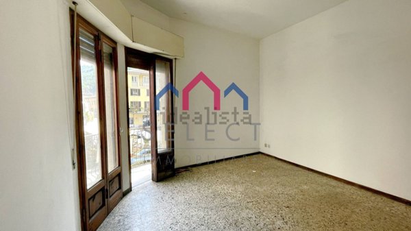 appartamento in vendita a Bagni di Lucca in zona Ponte a Serraglio