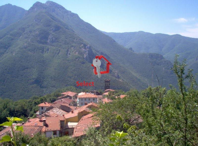 casa indipendente in vendita a Bagni di Lucca in zona Vico Pancellorum