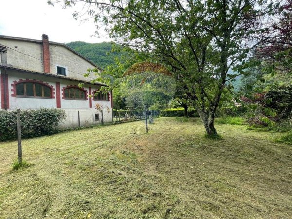 appartamento in vendita a Bagni di Lucca