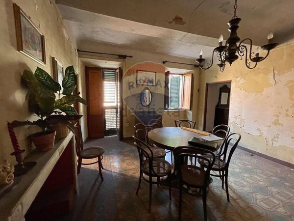 appartamento in vendita a Bagni di Lucca in zona Ponte a Serraglio