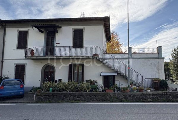 appartamento in vendita a Bagni di Lucca in zona Fornoli