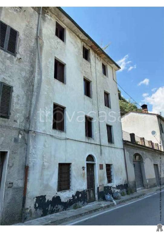 casa indipendente in vendita a Bagni di Lucca in zona Ponte a Serraglio