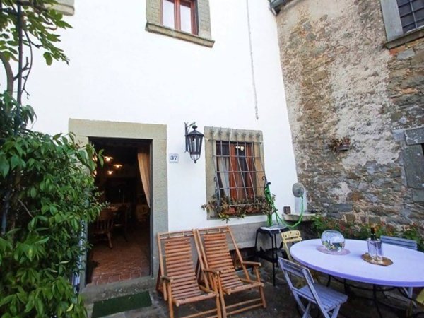 casa indipendente in vendita a Bagni di Lucca in zona San Gemignano